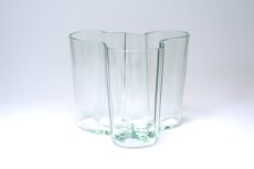 画像1: iittala/イッタラ/ALVAR AALTO/Savoy vas/アルヴァ・アアルトコレクション ベース/H12cm/アアルト誕生100周年/限定カラー初期クリア/1998年 (1)