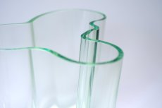 画像5: iittala/イッタラ/ALVAR AALTO/Savoy vas/アルヴァ・アアルトコレクション ベース/H12cm/アアルト誕生100周年/限定カラー初期クリア/1998年 (5)