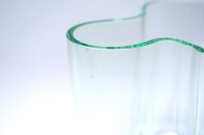 画像4: iittala/イッタラ/ALVAR AALTO/Savoy vas/アルヴァ・アアルトコレクション ベース/H12cm/アアルト誕生100周年/限定カラー初期クリア/1998年 (4)