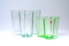 画像10: iittala/イッタラ/ALVAR AALTO/Savoy vas/アルヴァ・アアルトコレクション ベース/H12cm/アアルト誕生100周年/限定カラー初期クリア/1998年 (10)