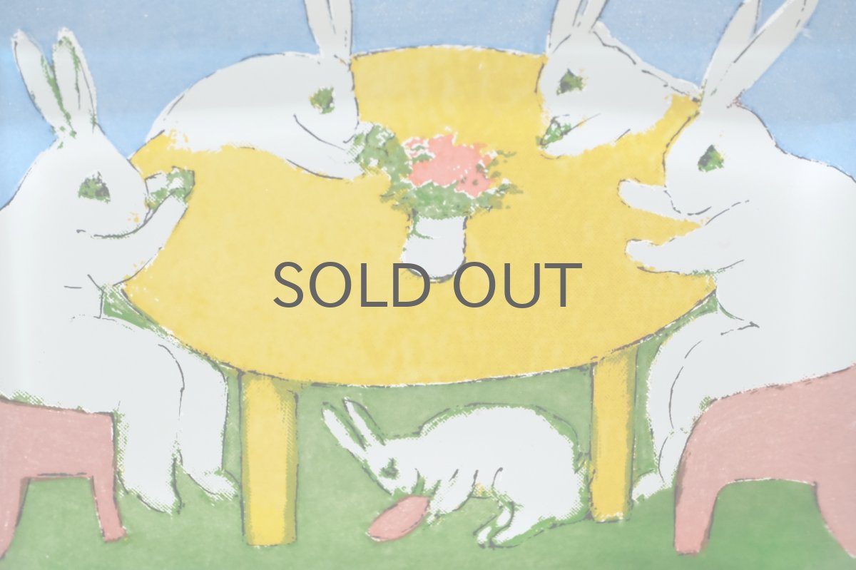 画像2: iittala/イッタラ /Helja Liukko Sundstrom/ヘルヤ・リウッコ・スンドストロム/glass cards/グラスカード/Negotiation bunny /ウサギたちの相談/Sサイズ (2)