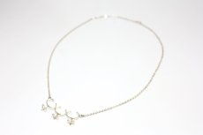 画像3: フィンランド/ビンテージアクセサリー/Jorma Laine/ヨルマ・ライネ/シルバー/ネックレス/3連小花 (3)