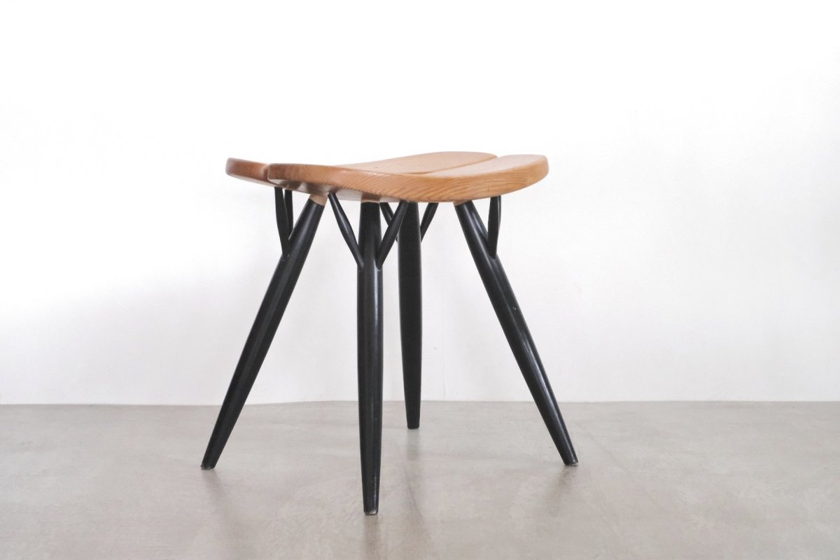 画像1: 北欧ビンテージ家具/フィンランド製/ Ilmari Tapiovaara/イルマリ・タピオヴァーラ/pirkka stool/ピルッカスツール/ハニー&ブラック/送料無料 (1)