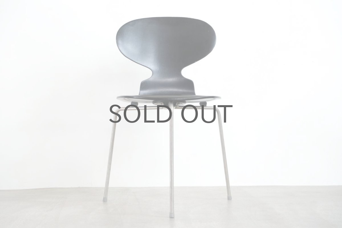 画像3: 【価格見直し】北欧ビンテージ家具/Fritz Hansen/フリッツ・ハンセン/アルネ・ヤコブセン/初期/アンツチェア/アントチェア/３本脚/ブラック　 (3)