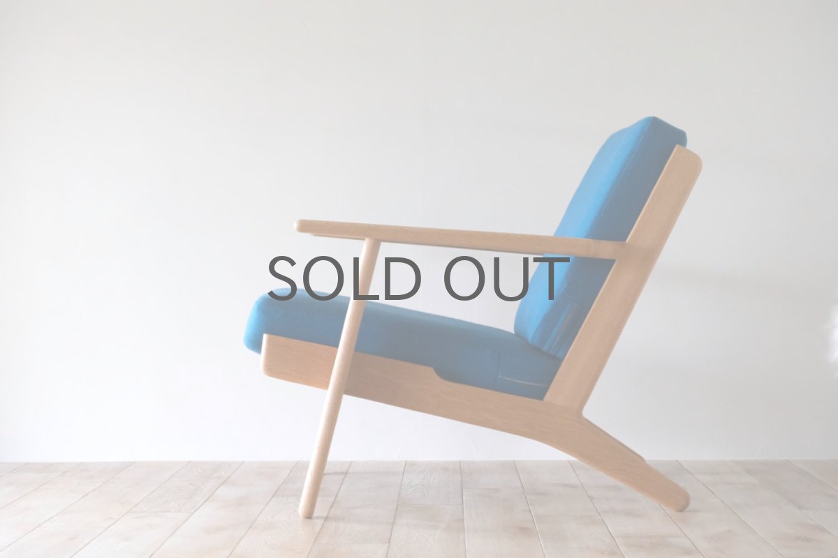 画像2: ビンテージ北欧家具/Hans j Wegner/ハンス J ウェグナー/ゲタマ/GE290/オーク/クッションはお好きなカラーで張替え代込 (2)