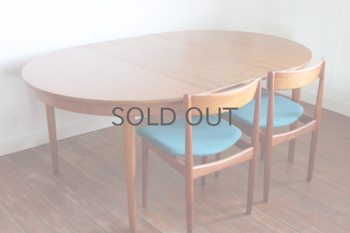 画像2: 北欧ビンテージ家具/Hans j Wegner/ハンス J ウェグナー/GE270/デンマーク製　 ダイニング　テーブル　円形　エクステンション2枚付き (2)