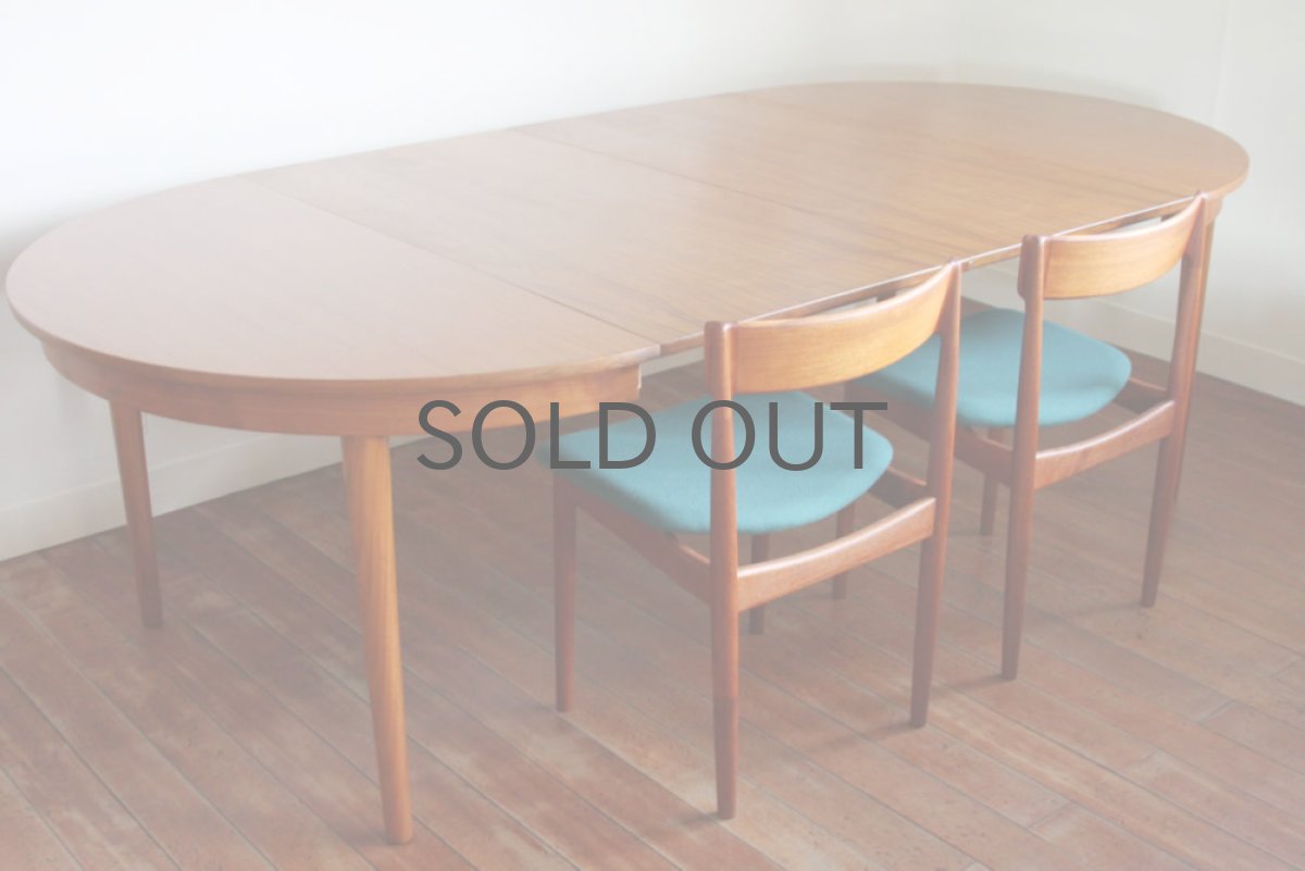 画像3: 北欧ビンテージ家具/Hans j Wegner/ハンス J ウェグナー/GE270/デンマーク製　 ダイニング　テーブル　円形　エクステンション2枚付き (3)
