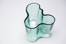 画像3: 北欧ビンテージ/iittala/イッタラ/Alvar Aalto/Aalto vase/アアルトベース/Savoy vase/H9.5cm/ライトグリーン？ (3)