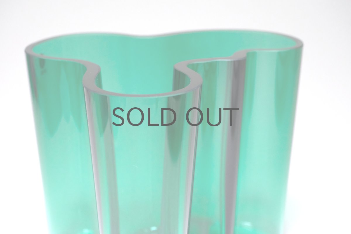画像7: iittala/イッタラ/ALVAR AALTO/Savoy vas/アルヴァ・アアルトコレクション ベース/H12cm/廃盤色エメラルド (7)