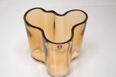 画像2: 北欧ビンテージ/iittala/イッタラ/Alvar Aalto/Aalto vase/アアルトベース/Savoy vase/H9.5cm/リオブラウン (2)