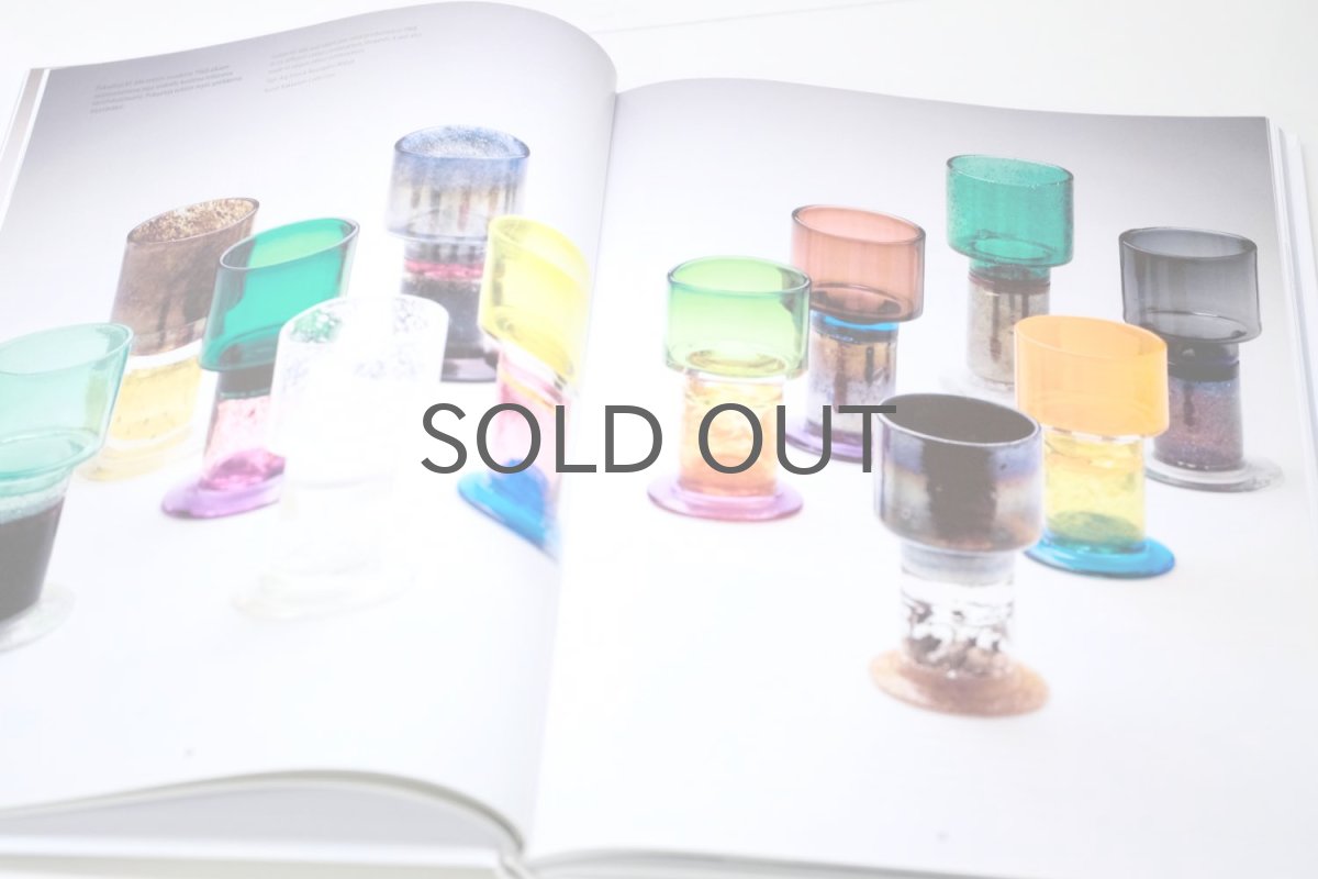 画像3: Kaj Franck 100 years/ カイ・フランク生誕100周年記念/展覧会の図録/Lasin taide The Art of Glass Kaj Franck 100 vuotta (3)