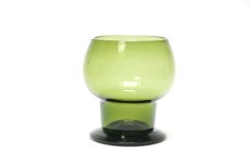 画像1: ビンテージ北欧雑貨/Kaj Franck/カイ・フランク/Wineglass 1111/Nuutajarvi/ヌータヤルヴィ/ワイングラス/オリーブグリーン (1)