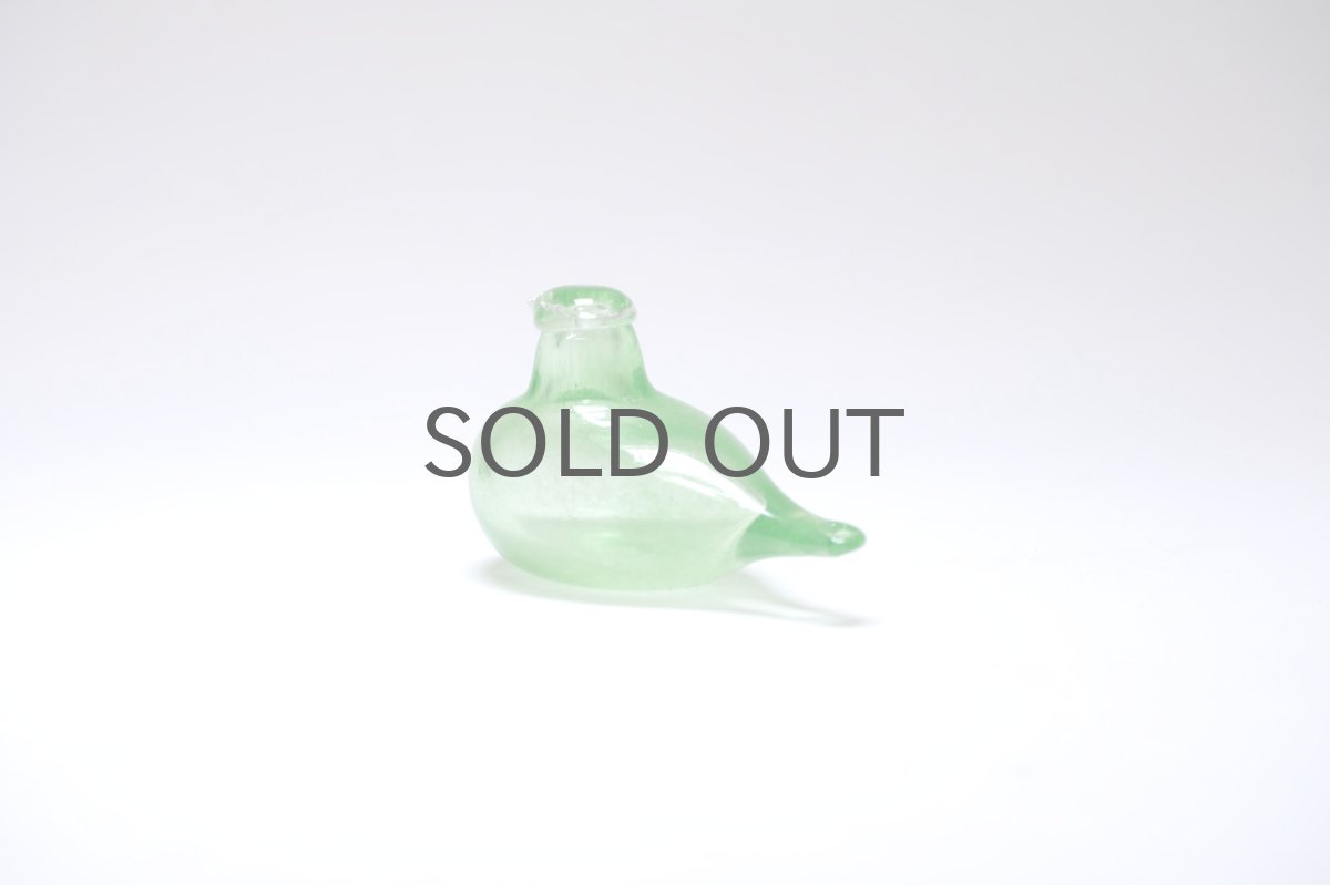 画像3: 北欧アートガラス/iittala/イッタラバード/Oiva Toikka/オイバトイッカ/Hippiainen/ヒッピアイネン/Golden-Crested Kinglet/イエローグリーン (3)