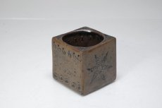 画像1: 北欧ビンテージ/北欧アート/Rut Bryk/ルート・ブリュック/アートオブジェクト/キューブ/ブラウン (1)