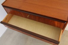 画像3: 北欧家具ビンテージ　デンマーク製　4段　チーク　チェスト (3)