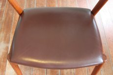 画像4:  カイ・クリスチャンセン Spisebordsstol nr.42　革張りチーク　　ダイニングチェア (4)