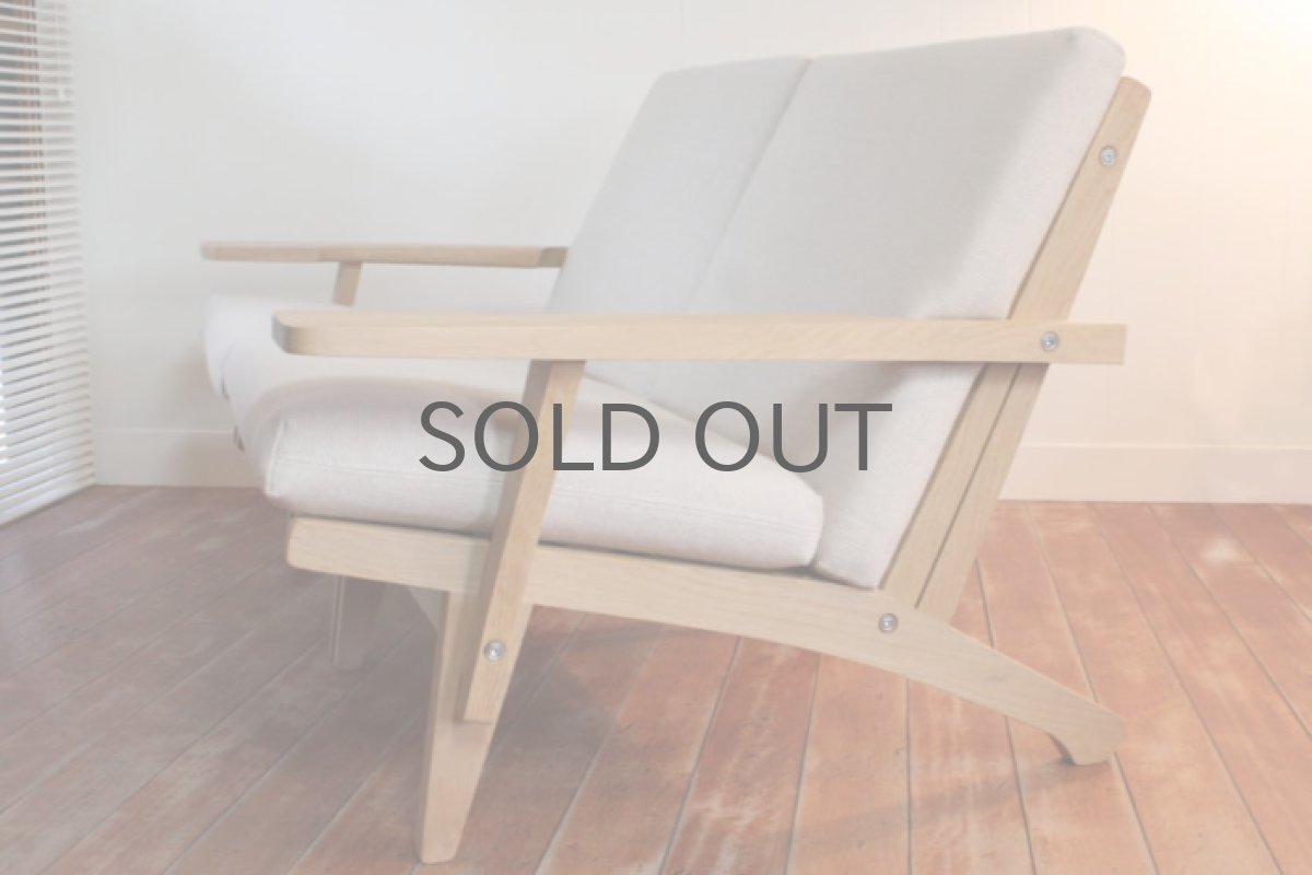 画像2: Hans j Wegner/ハンス J ウェグナー　GE370　2人掛けソファー (2)